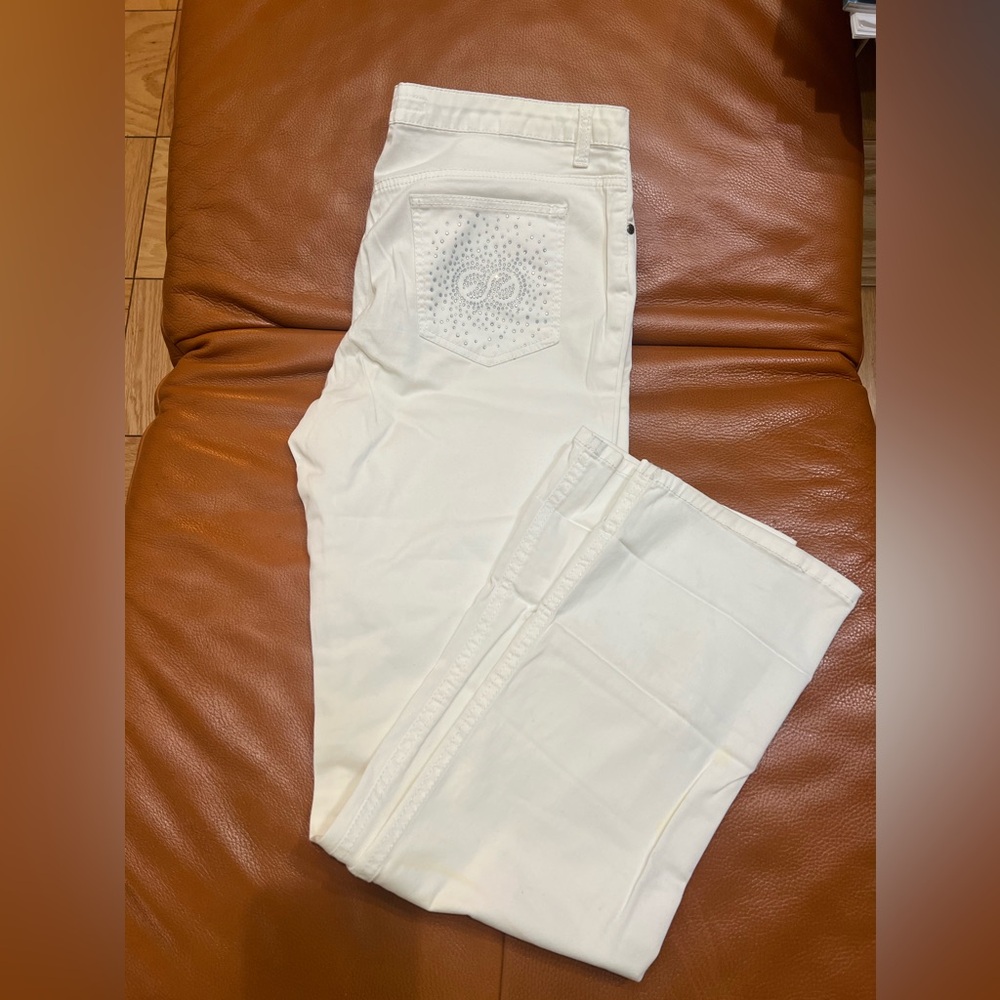 Escada White Jeans w Crystals. Sz 46/L. Italy